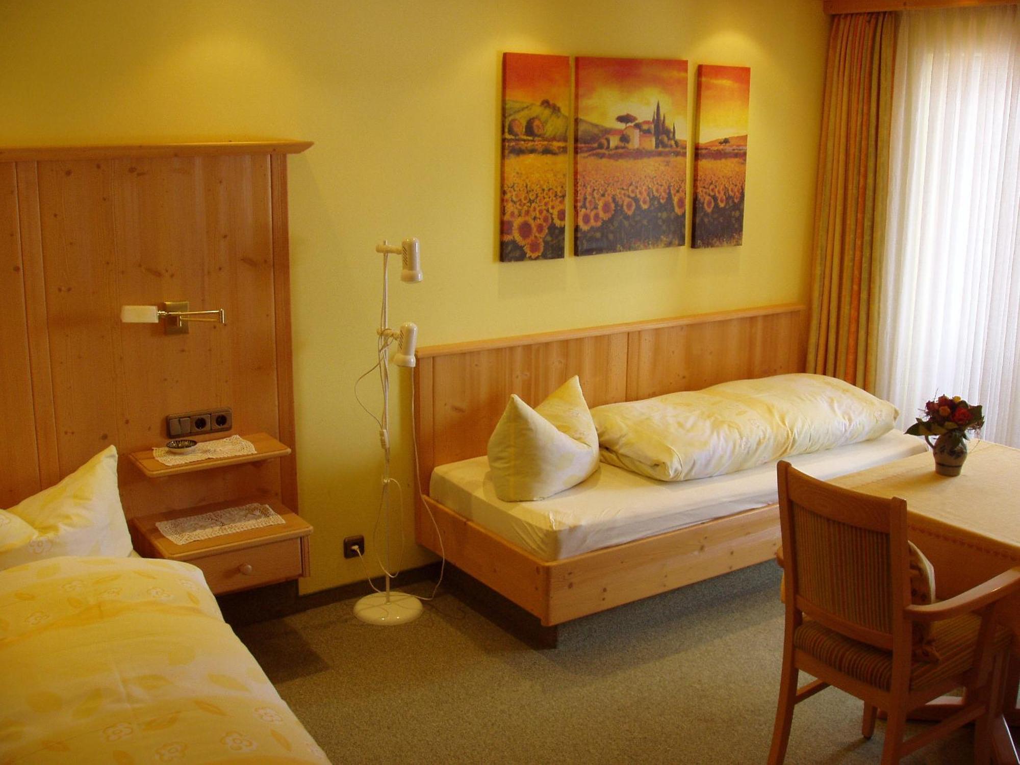 Gaestehaus Zur Faerbe Apartments Oberstdorf Exteriör bild