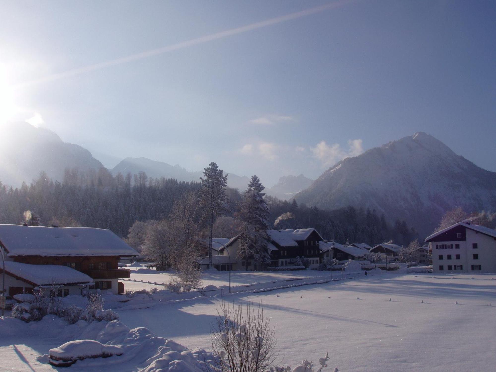 Gaestehaus Zur Faerbe Apartments Oberstdorf Exteriör bild