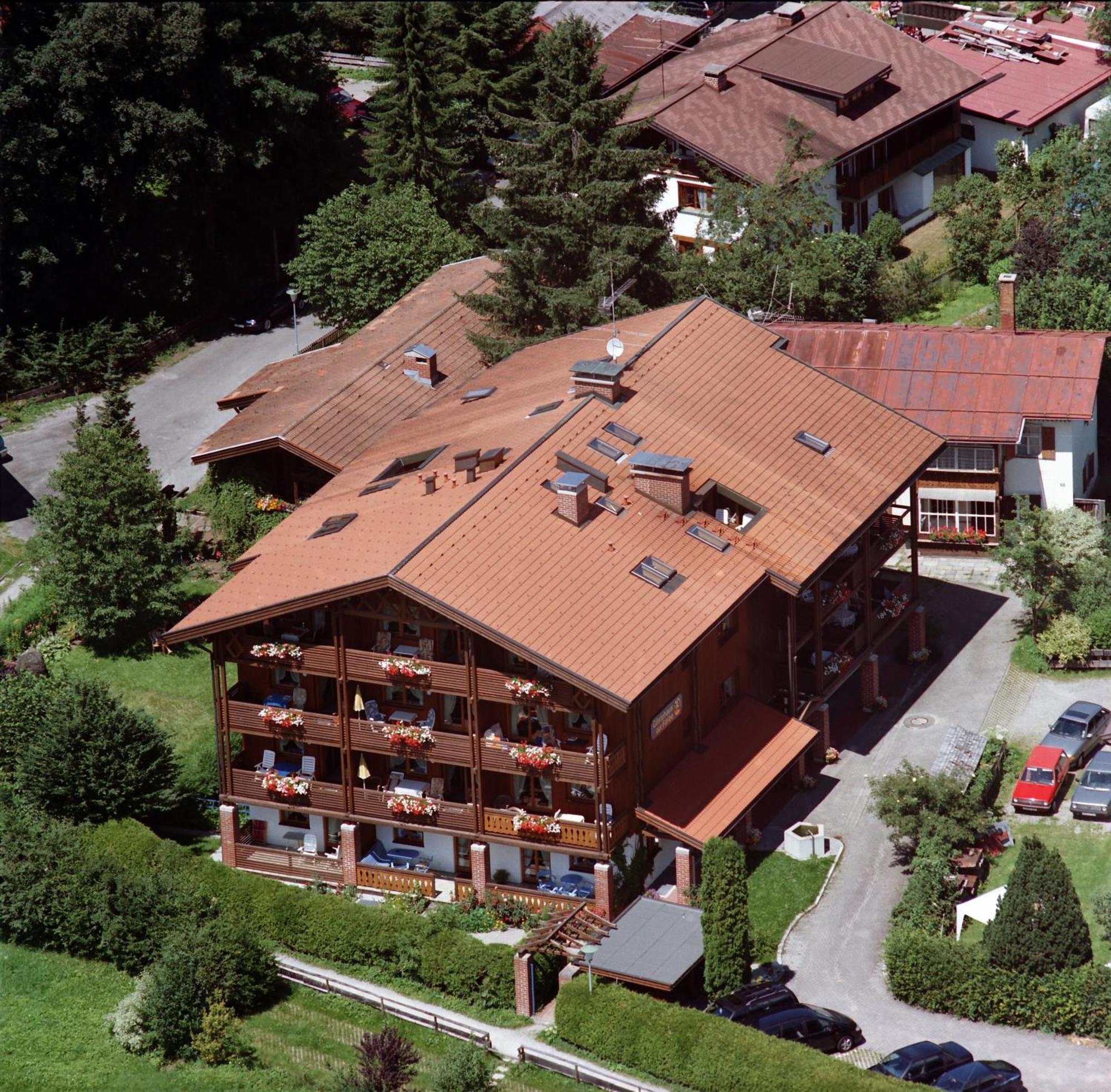 Gaestehaus Zur Faerbe Apartments Oberstdorf Exteriör bild