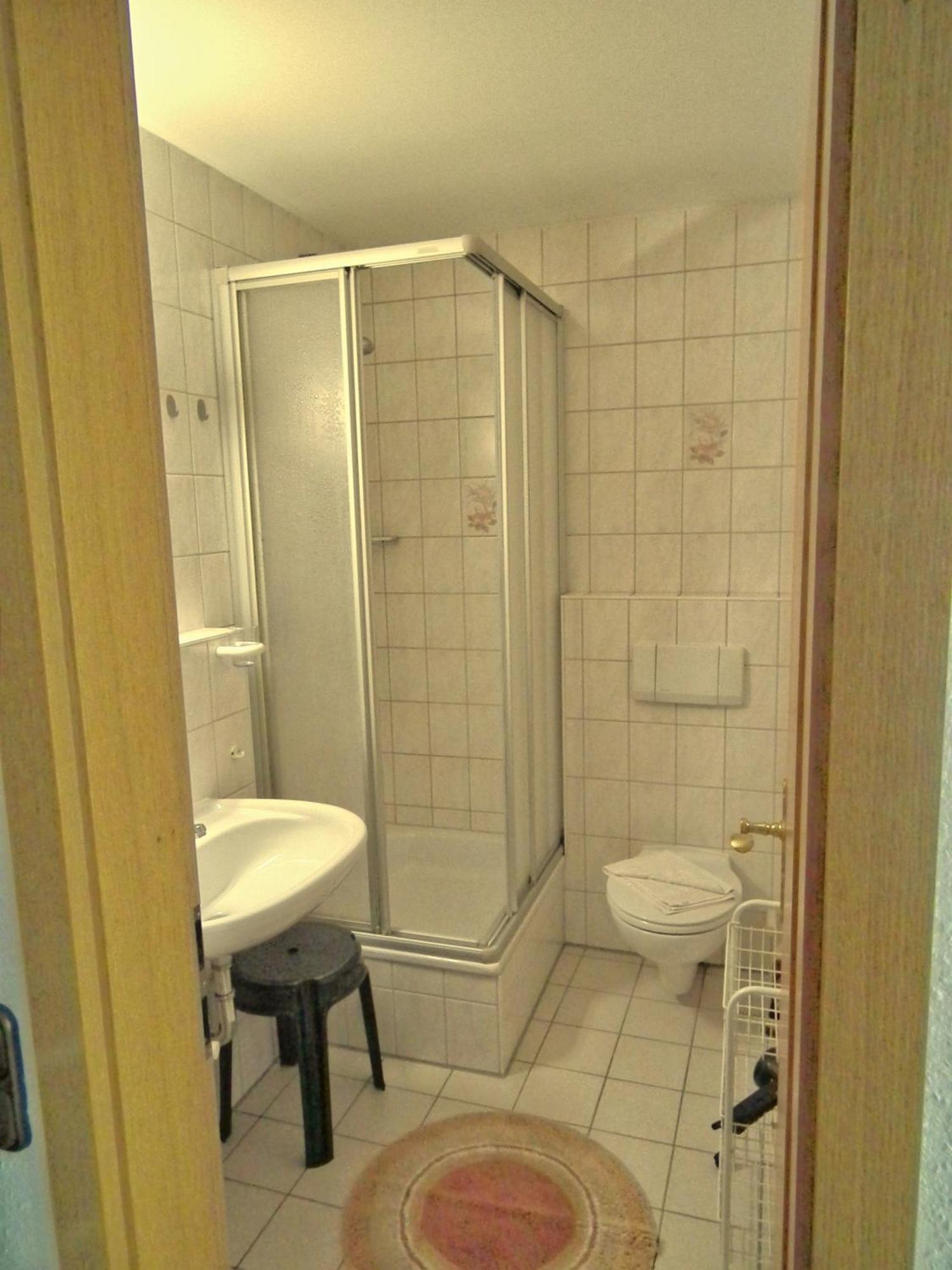 Gaestehaus Zur Faerbe Apartments Oberstdorf Rum bild