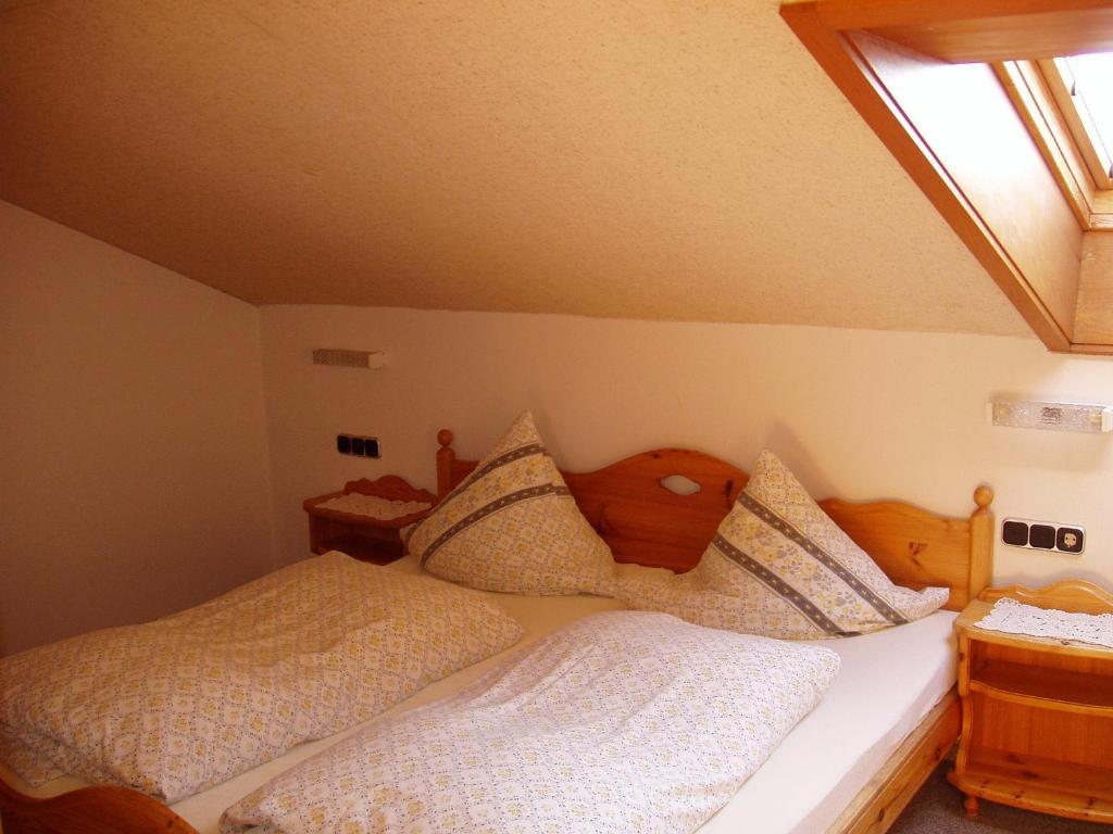 Gaestehaus Zur Faerbe Apartments Oberstdorf Rum bild