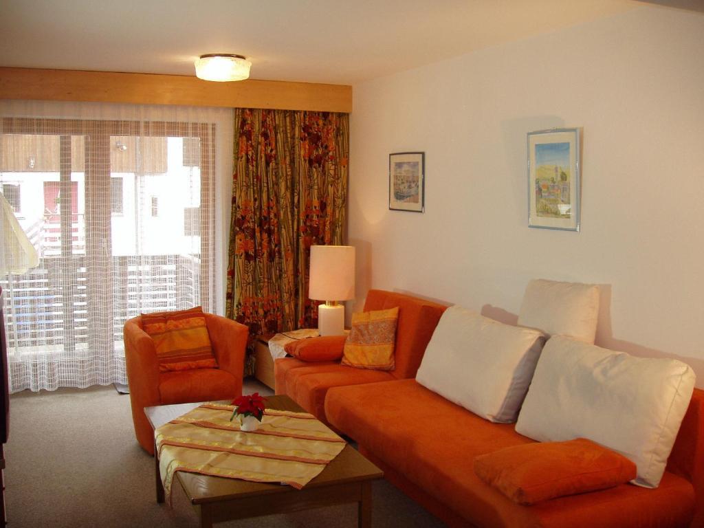 Gaestehaus Zur Faerbe Apartments Oberstdorf Rum bild